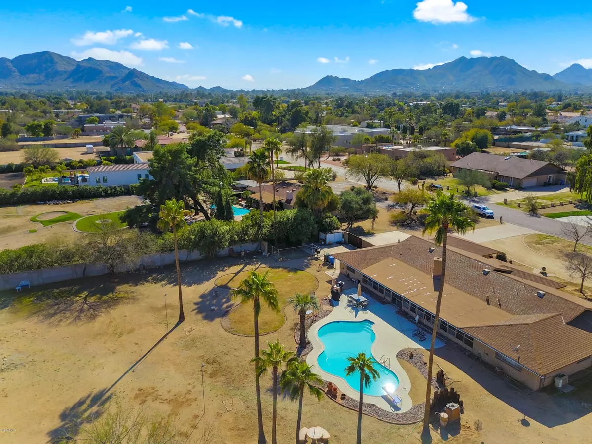 Paradise Valley, AZ 85253,10241 N 57TH Street