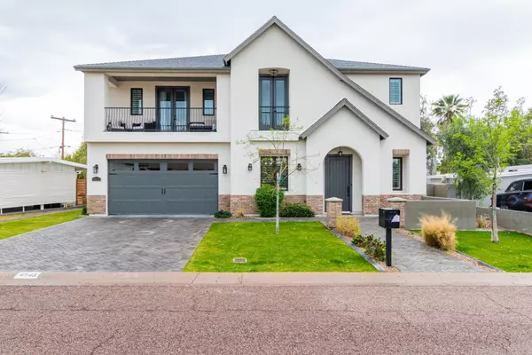 4543 E GLENROSA Avenue, Phoenix, AZ 85018