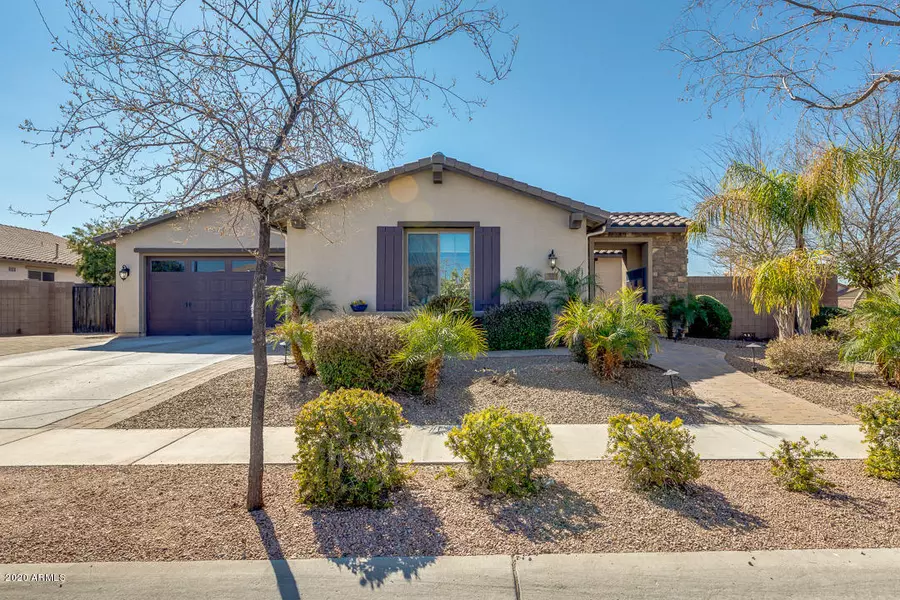 73 W CRESCENT Way, Chandler, AZ 85248