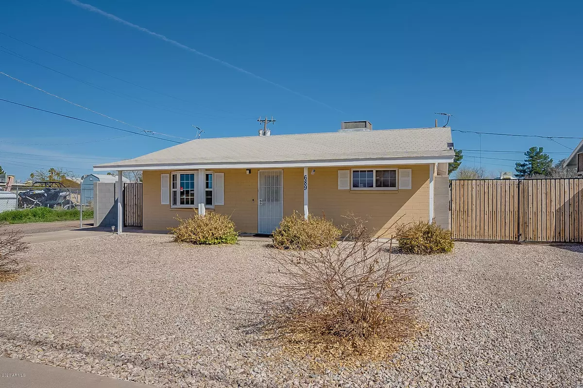 Coolidge, AZ 85128,689 N 8th Place