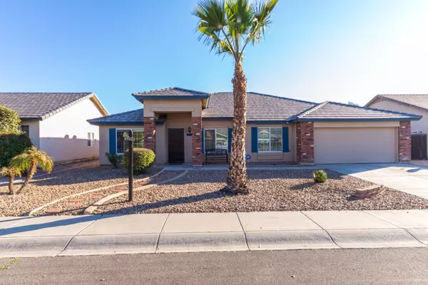 3663 E WHITEHALL Drive, San Tan Valley, AZ 85140