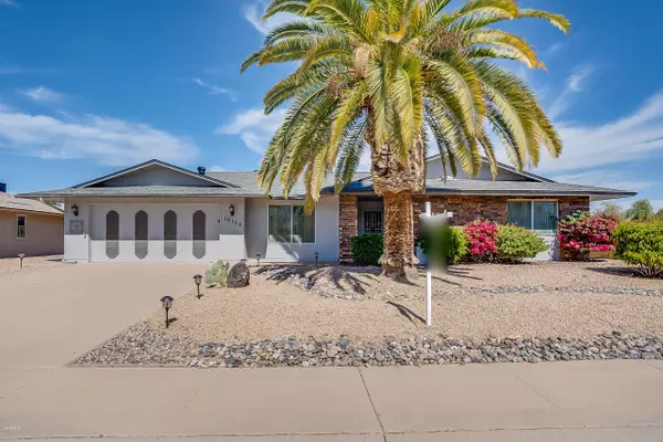 10122 W PINE SPRINGS Drive, Sun City, AZ 85373