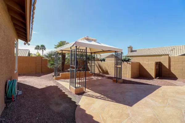 Phoenix, AZ 85048,426 E SOUTH FORK Drive