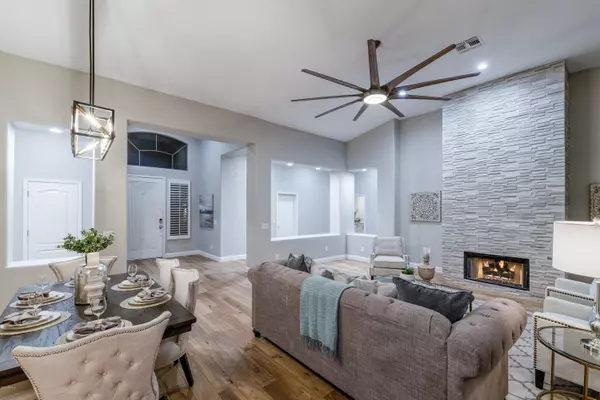 Scottsdale, AZ 85254,6421 E Gelding Drive