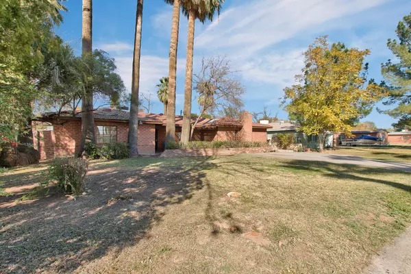 4008 E WINDSOR Avenue, Phoenix, AZ 85008