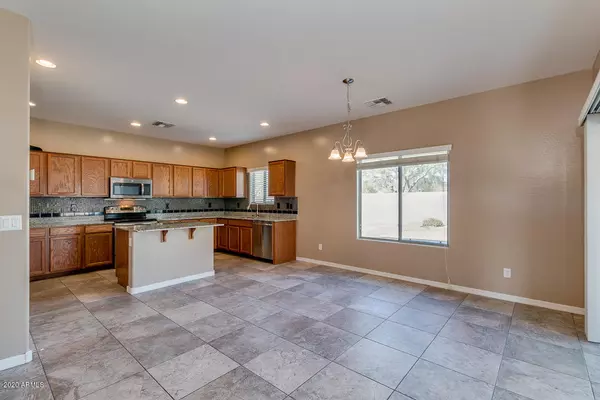 San Tan Valley, AZ 85143,1294 W JAMAICA HOPE Way