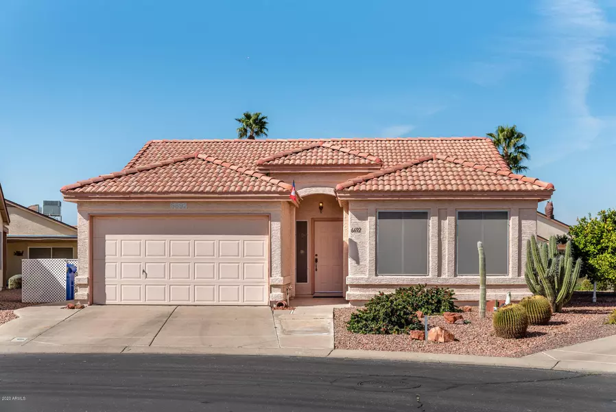 6692 S CYPRESS POINT Drive, Chandler, AZ 85249