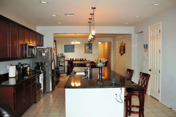 Tolleson, AZ 85353,10447 W MOHAVE Street