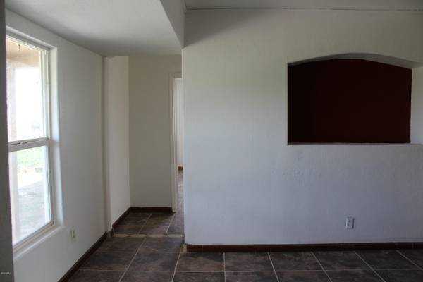 Tonopah, AZ 85354,51539 W VAN BUREN Street