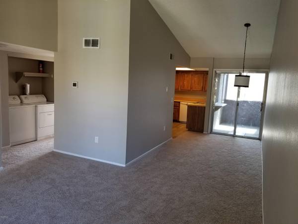 Mesa, AZ 85210,461 W HOLMES Avenue #365