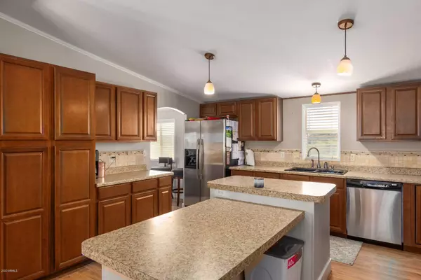 New River, AZ 85087,2608 W ESTRELLA Road