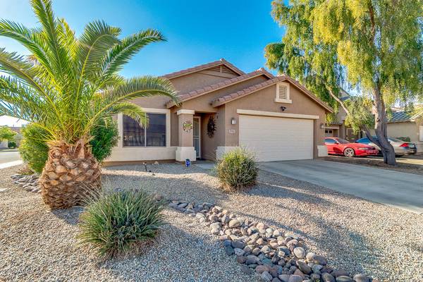 San Tan Valley, AZ 85140,37912 N BONNIE Lane