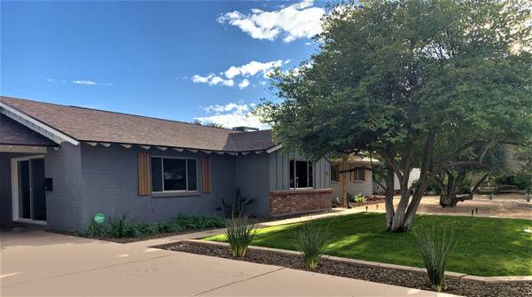 1821 E BROADMOR Drive, Tempe, AZ 85282