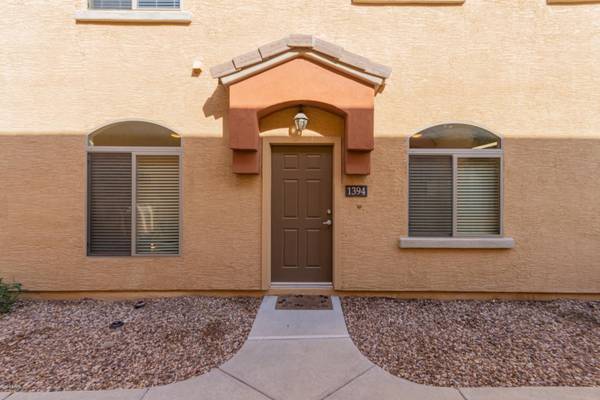 Tempe, AZ 85288,2402 E 5TH Street #1394