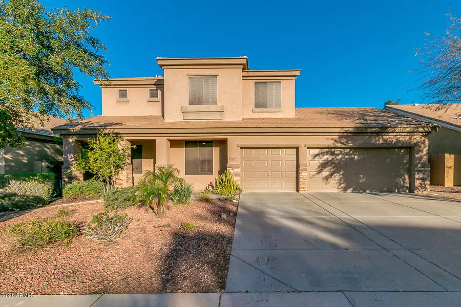 7420 W HONEYSUCKLE Drive, Peoria, AZ 85383