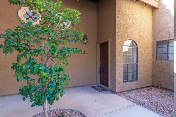 Paradise Valley, AZ 85253,6945 E COCHISE Road #121