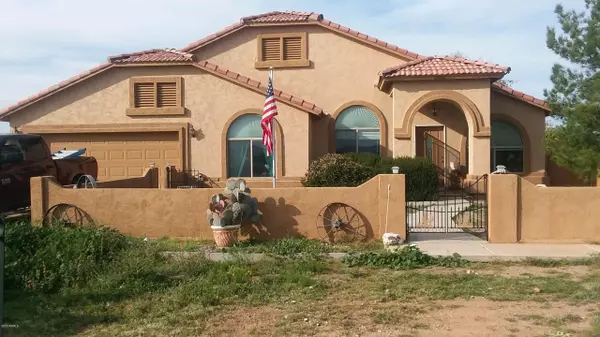22406 W CALLE DE LOS FLORES Street, Wittmann, AZ 85361