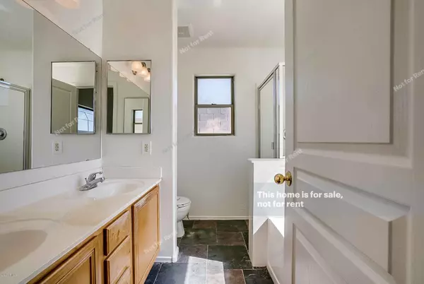 Phoenix, AZ 85041,1701 W LYDIA Lane