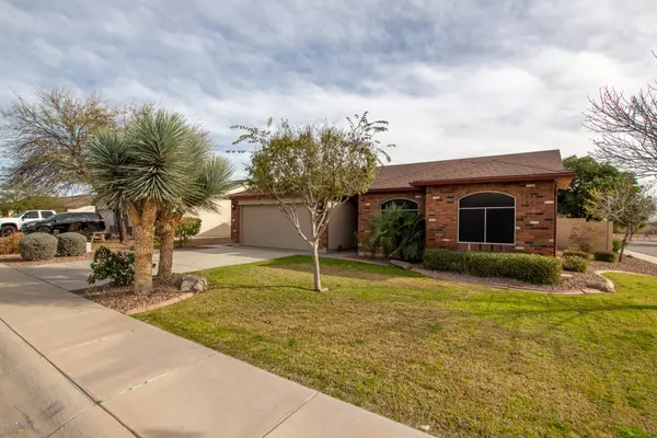 San Tan Valley, AZ 85140,4307 E Meadow Lark Way --