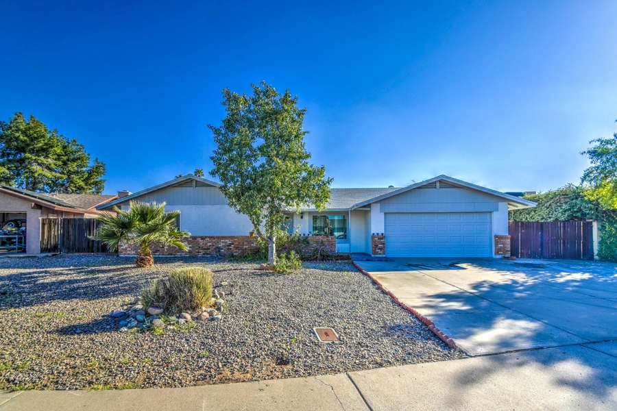 4127 W DANBURY Drive, Glendale, AZ 85308