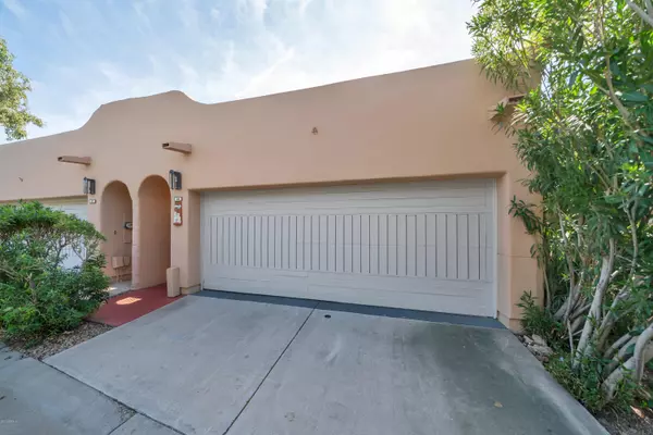 Tempe, AZ 85283,6411 S River Drive #44