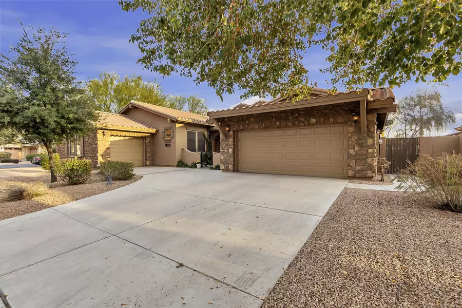 18575 E PINE BARRENS Avenue, Queen Creek, AZ 85142