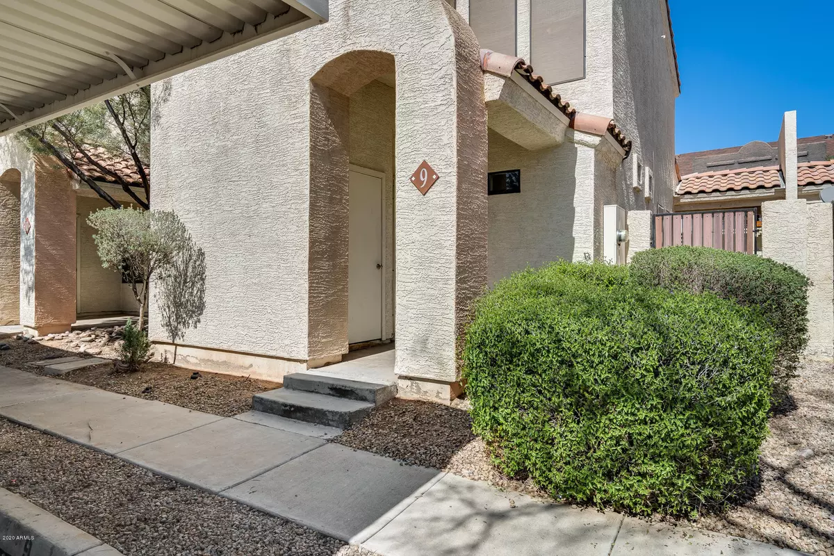 Chandler, AZ 85225,280 S ELIZABETH Way #9