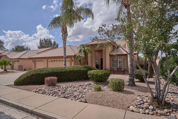 832 N SWALLOW Lane, Gilbert, AZ 85234