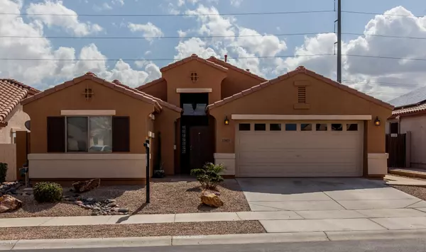 17603 W CHARTER OAK Road, Surprise, AZ 85388