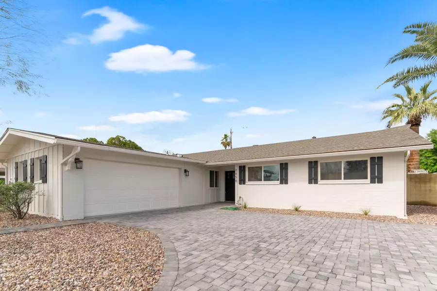 8656 E SOLANO Drive, Scottsdale, AZ 85250