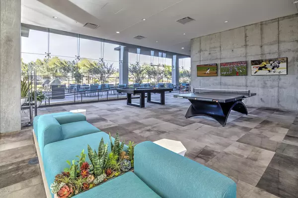 Scottsdale, AZ 85254,7180 E KIERLAND Boulevard #719