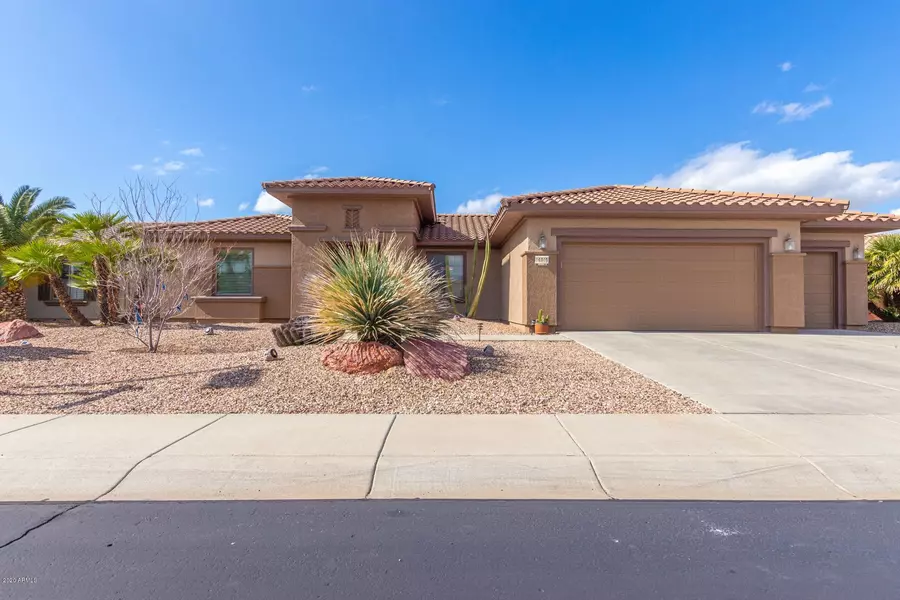 16949 W ANASAZI Court, Surprise, AZ 85387