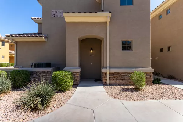 Chandler, AZ 85225,955 E KNOX Road #235