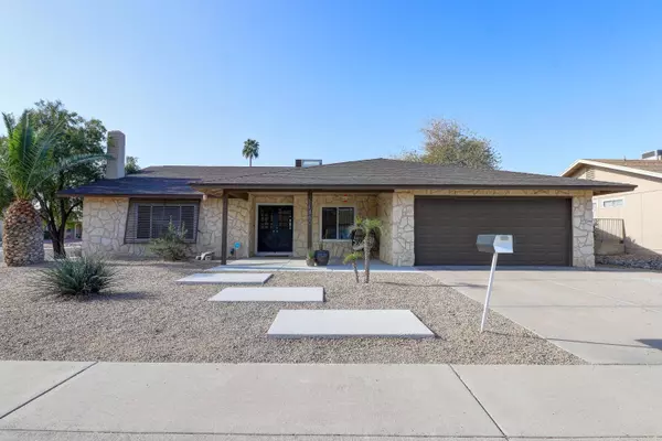 Phoenix, AZ 85044,11460 S PAWNEE Circle