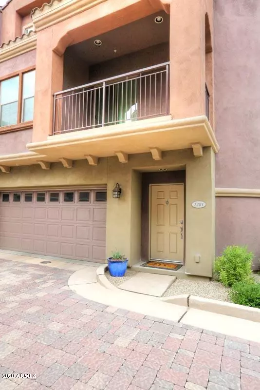 Phoenix, AZ 85050,3935 E ROUGH RIDER Road #1281