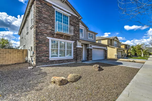 Phoenix, AZ 85041,6828 S 42ND Lane