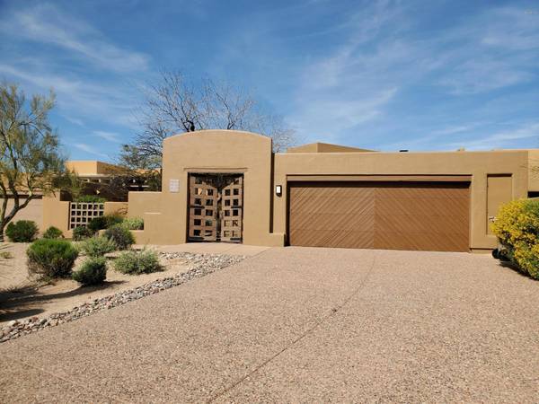 Carefree, AZ 85377,8502 E CAVE CREEK Road #53