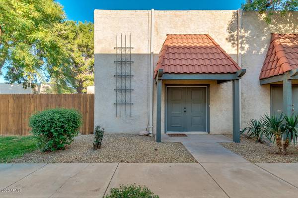 Glendale, AZ 85302,5914 W GOLDEN Lane