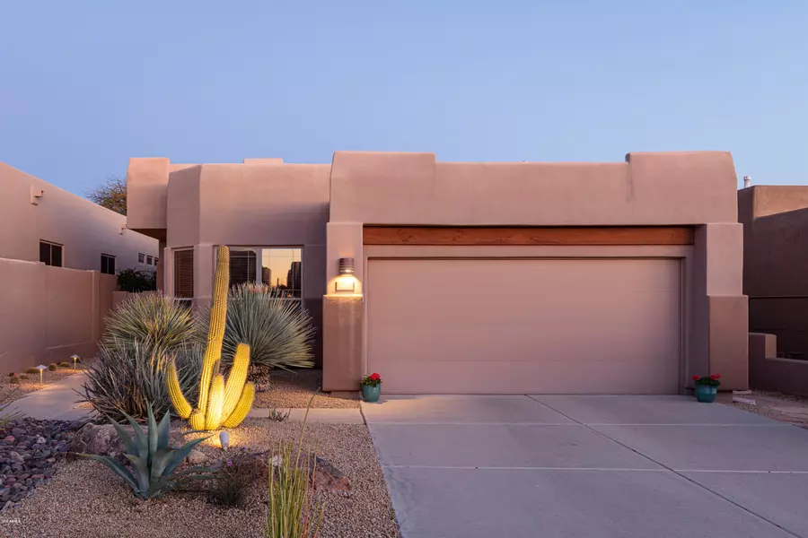 9597 E CHUCKWAGON Lane, Scottsdale, AZ 85262