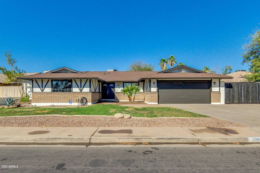 2436 E JAVELINA Avenue, Mesa, AZ 85204