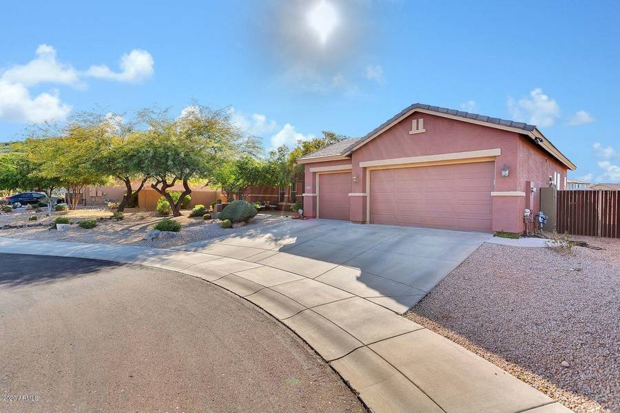 38810 N COURAGE Court, Anthem, AZ 85086