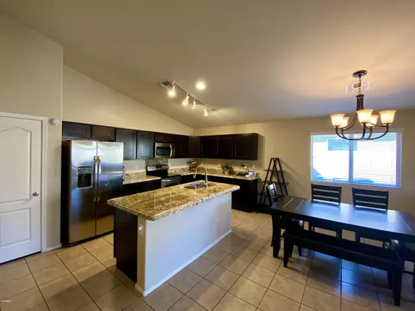 Tolleson, AZ 85353,8728 W Superior Avenue