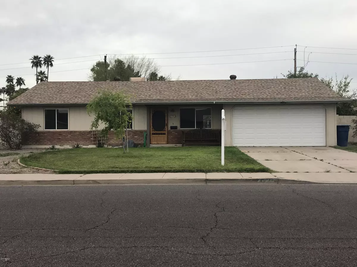 Tempe, AZ 85282,4701 S LA ROSA Drive