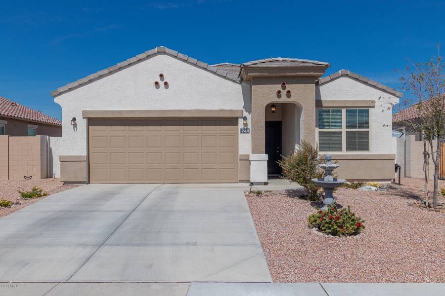 25232 W BURGESS Lane, Buckeye, AZ 85326