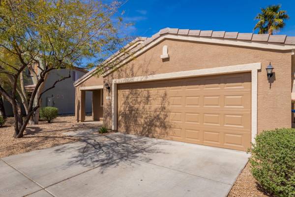 Tolleson, AZ 85353,8426 W WATKINS Street