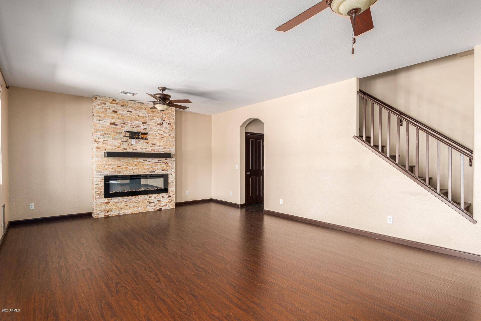 Phoenix, AZ 85085,2406 W JAKE Haven