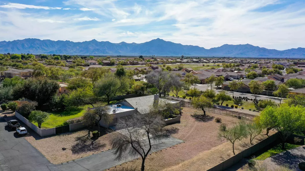 8600 S 52ND Drive, Laveen, AZ 85339