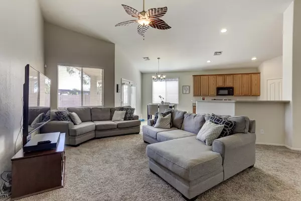 Chandler, AZ 85249,6041 S TOPAZ Place