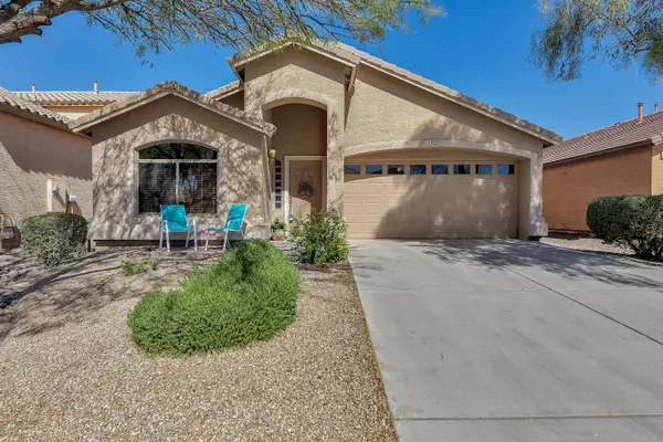 1750 E KEITH Avenue, San Tan Valley, AZ 85140