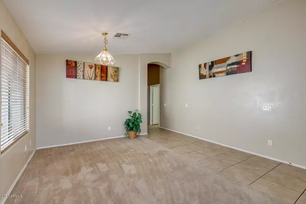 Maricopa, AZ 85139,45763 W DIRK Street